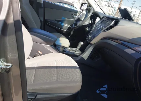 2018 Hyundai Santa Fe Sport 2.4L z USA, uszkodzony, nr VIN 5NMZT3LB3JH071627